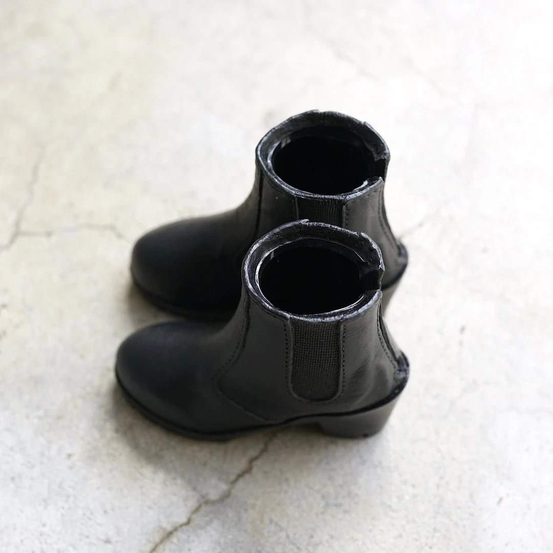 KL Chelsea Boots (Vinyl Black) 5 KL Chelsea Boots (Vinyl Black)