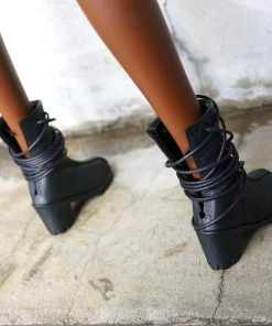 KL Tripwire Boots (Vinyl Black) Secret Stuff