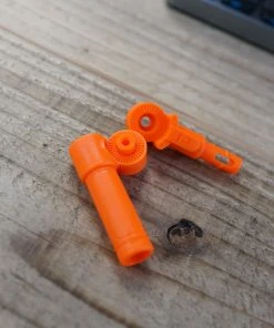 Culture Japan Swingy Clickety-Click Stand