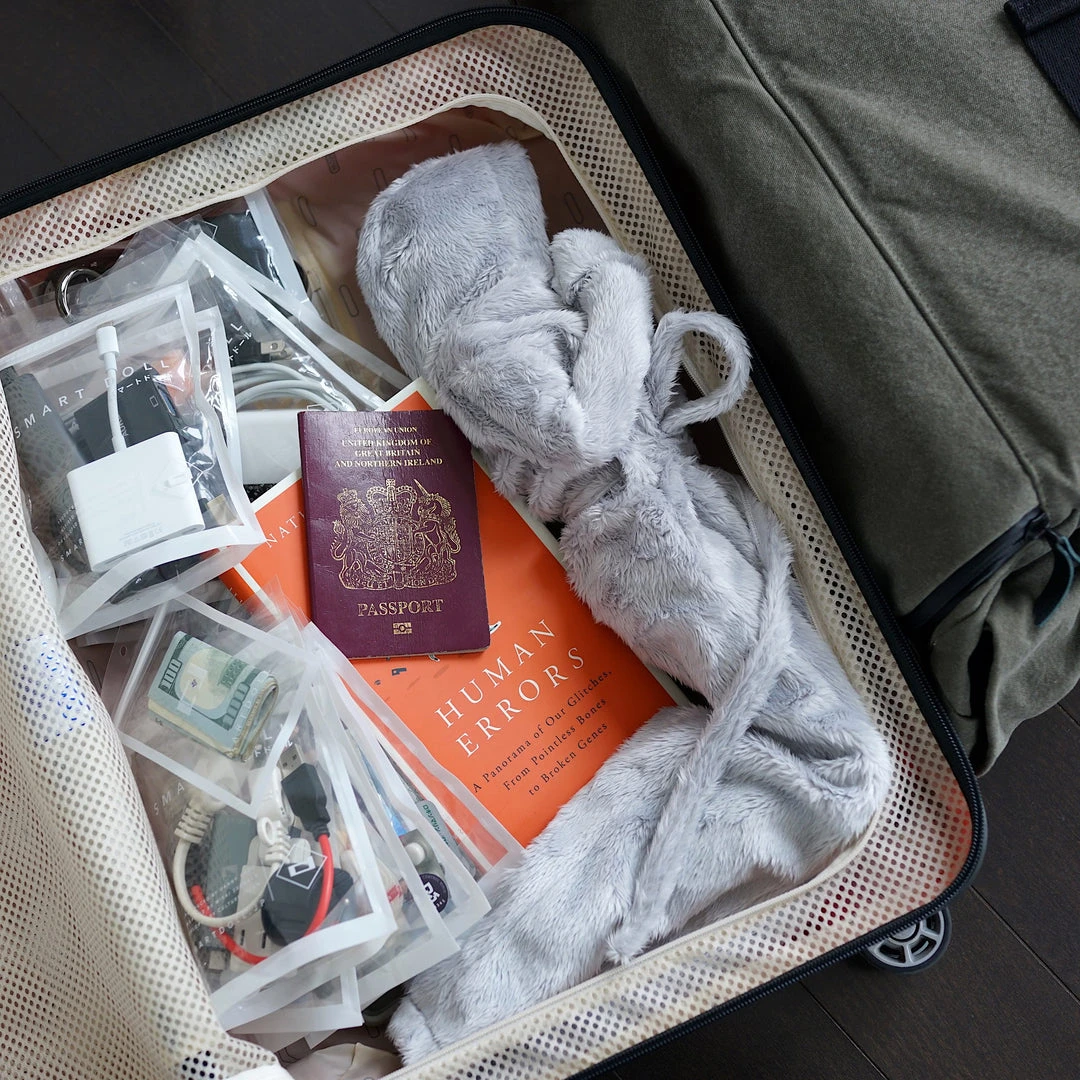 D2 Apparel Fluffy Hooded Gown 2 D2 Apparel Fluffy Hooded Gown