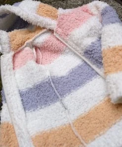 D2 Moco Moco Cardigan Secret Stuff