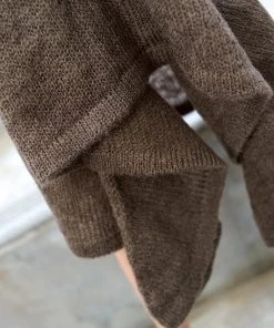 N2 Irregular Hem Sweater (Oak Brown)