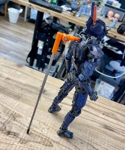 Culture Japan Swingy Clickety-Click Stand