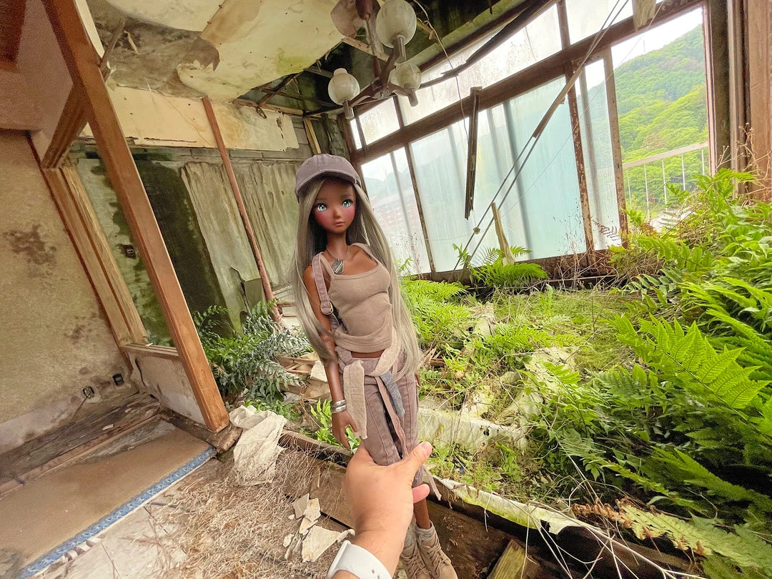 N2 Secret Stuff Cargo Capri Pants 11 N2 Secret Stuff Cargo Capri Pants